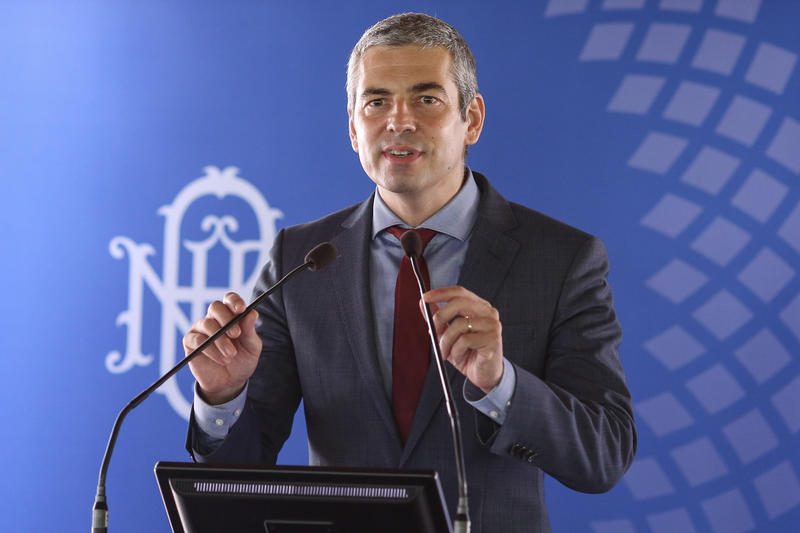 România, pe primul loc în UE la interesul pentru criptomonede. Profesorul de economie Cristian Păun avertizează că… (Foto: HotNews)