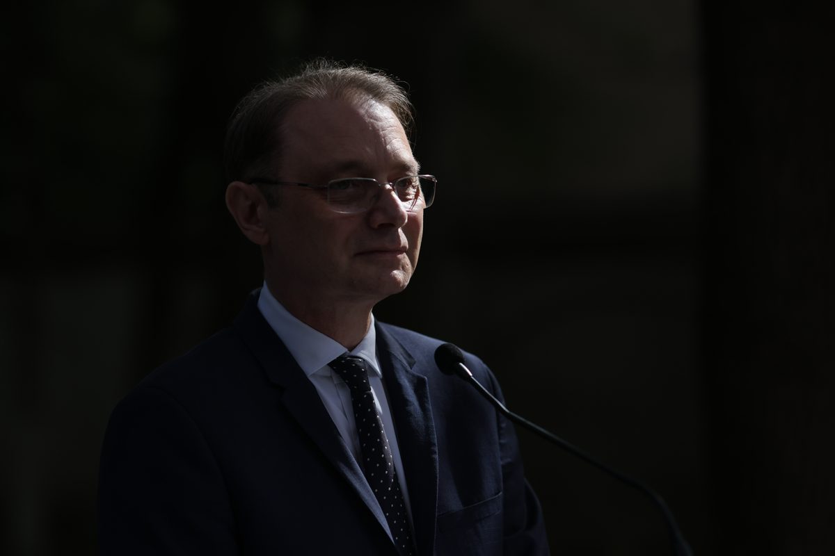 Grupul parlamentar al minorităților naționale anunță sprijin pentru guvernul condus de Luca Niculescu (Foto: HotNews)