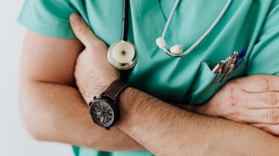 Caz grav de malpraxis la Spitalul din Focșani | Patru medici, trimiși în judecată după moartea unei paciente minore (Foto: Radio România Actualități)