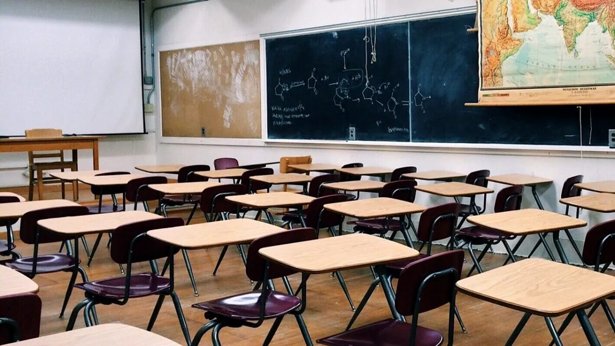 Angajații din învățământul preuniversitar din Iași au zi liberă pe 14 octombrie, de Sfânta Parascheva (Foto: Cancan)