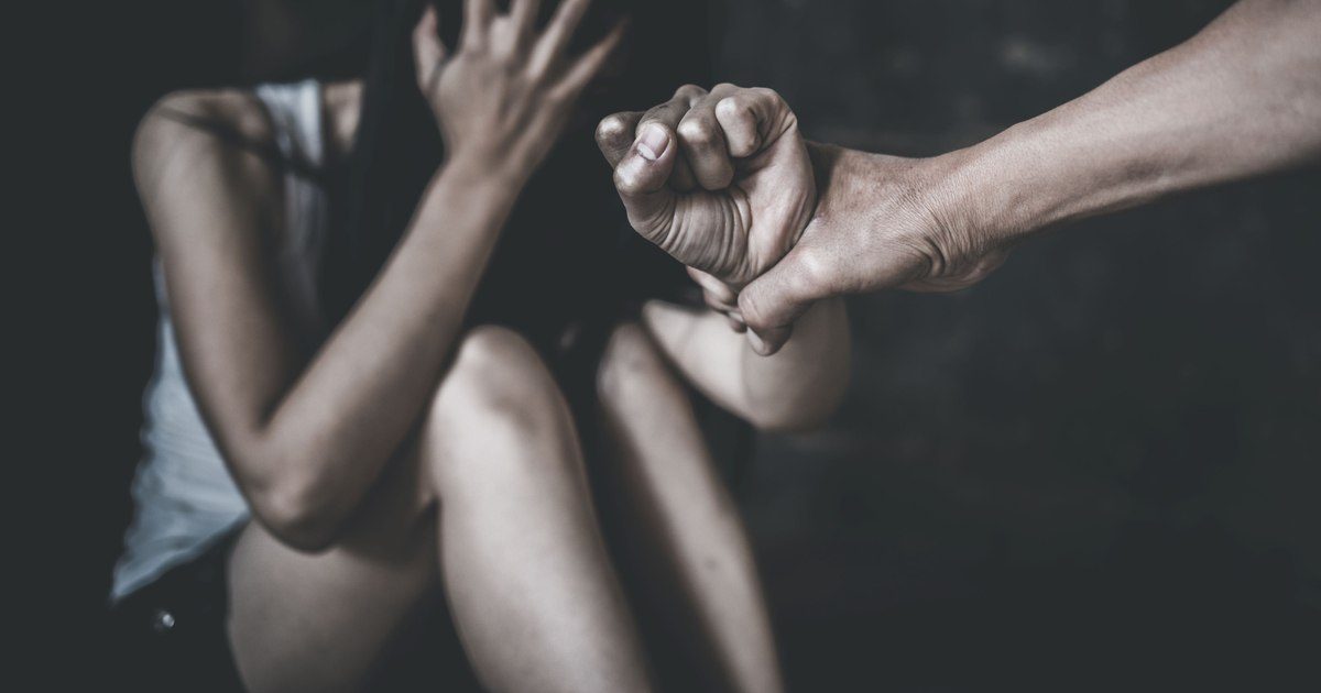 Tânără de 20 de ani cu autism din Prahova, sechestrată și bătută de iubit timp de trei zile (Foto: Click)