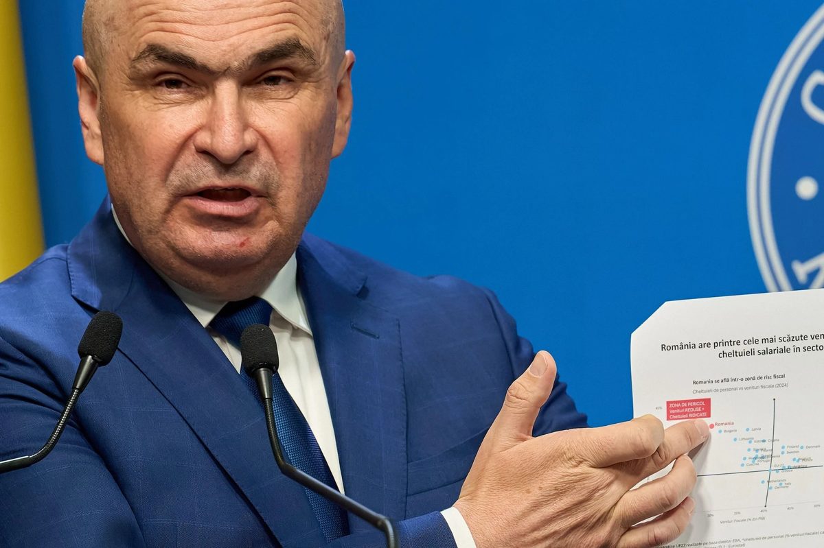Ilie Bolojan s-a fotografiat cu miniștrii după ședința de Guvern, potrivit Aktual24 (Foto: Realitatea)