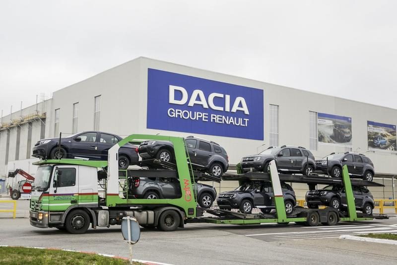 Șeful Dacia spune că uzinele din Maroc plătesc pentru energie sub jumătate din prețul României (Foto: HotNews)
