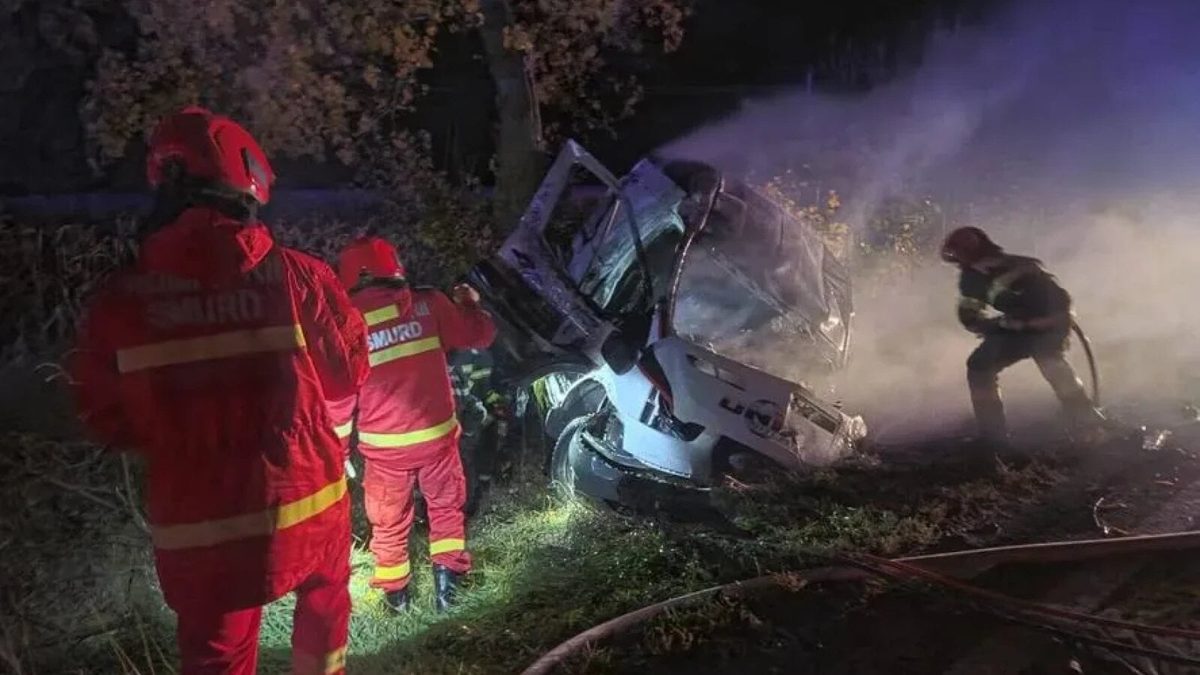 Două persoane au murit și una a fost rănită într-un accident rutier în județul Iași (Foto: Știripesurse)