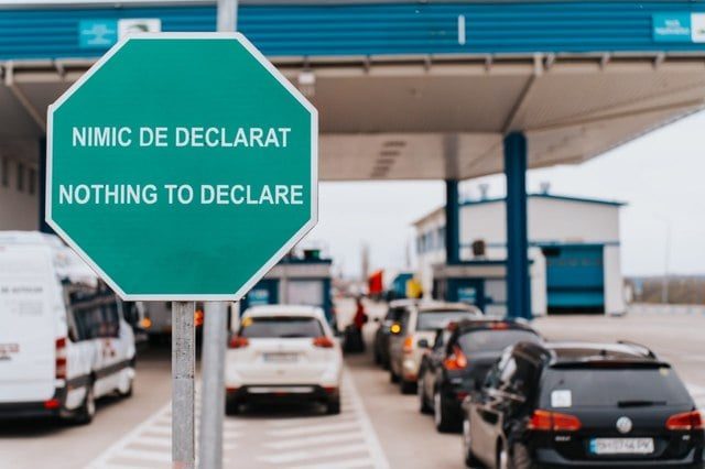 Ucraina discută cu Polonia și Slovacia mutarea controalelor vamale pe teritoriul UE (Foto: News.ro)