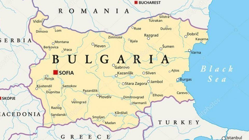 Bulgaria își alege duminică președintele. Fosta jurnalistă Iliana Iotova, favorită în sondaje, pe fondul tensiunilor… (Foto: Radio România Actualități)