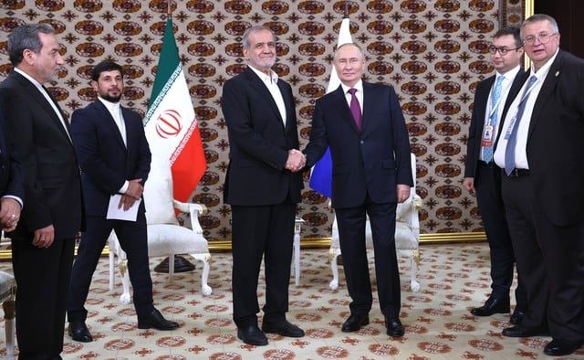 Președintele Iranului se va întâlni cu Vladimir Putin marți, la Moscova (Foto: News.ro)