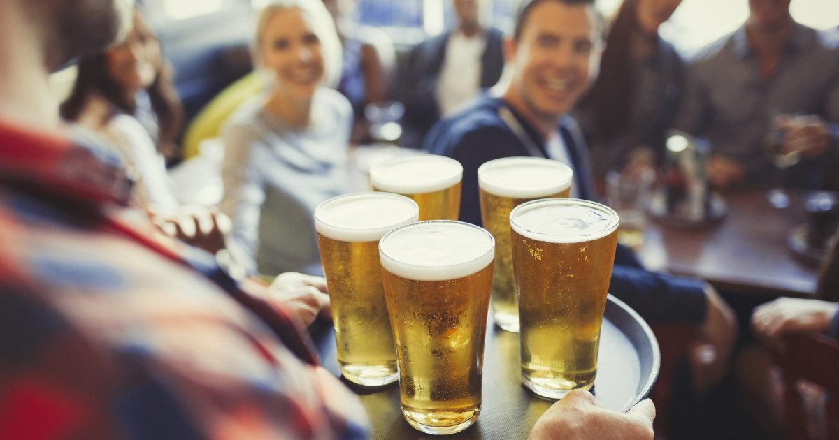 Ce tip de alcool este asociat cu un risc mai mare de deces. Ce au descoperit cercetătorii (Foto: Digi24)