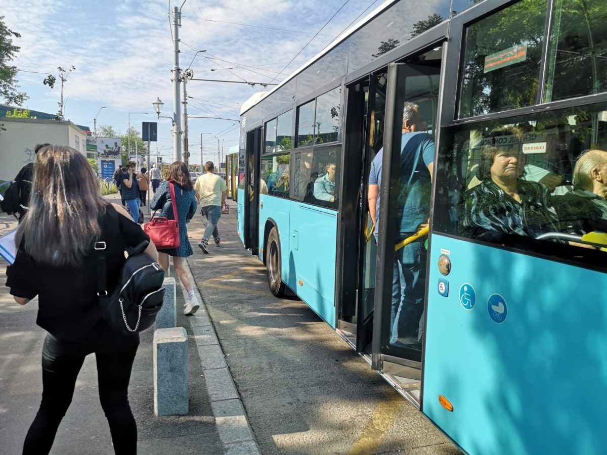Zece persoane au fost audiate la București într-un dosar privind furtul de combustibil (Foto: G4Media)