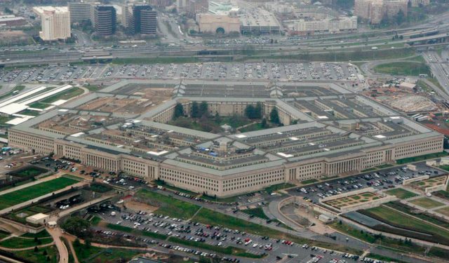 Republicani din Congresul SUA amenință cu blocarea bugetului militar propus de Trump (Foto: News.ro)