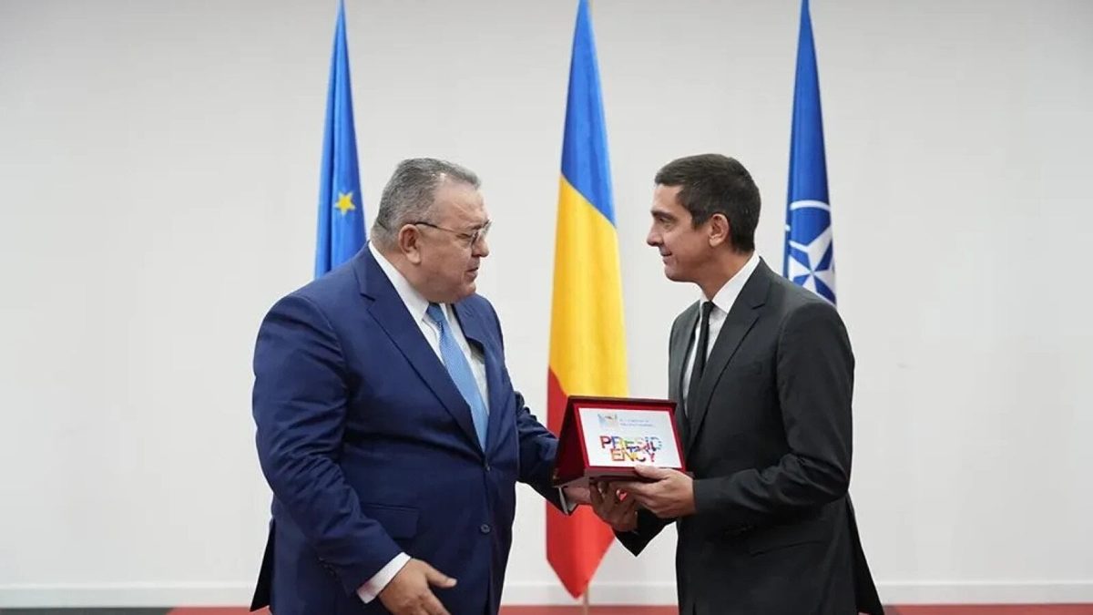 CCIR predă Serbiei conducerea Asociației Camerelor Balcanice. Mihai Daraban a atras atenția asupra prețului energiei (Foto: Știripesurse)