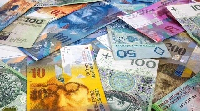 SNB a raportat un profit de 19,1 miliarde de franci în T3, susținut de aur și active valutare. (Foto: News.ro)